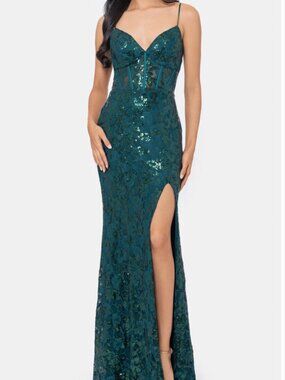 Blondie Nites 
Sequin Tapestry Sheath Gown